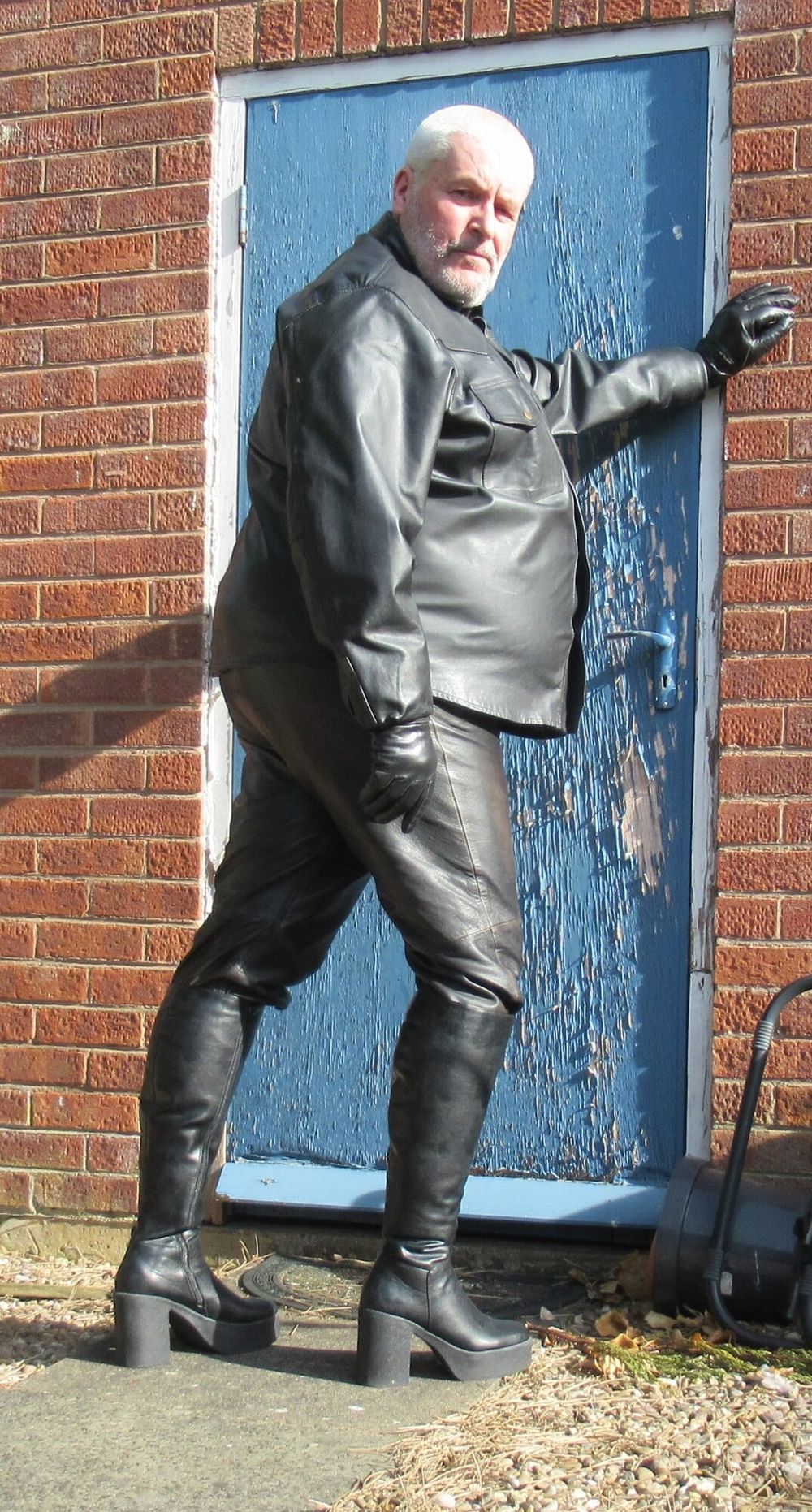 Full leather outfit #15