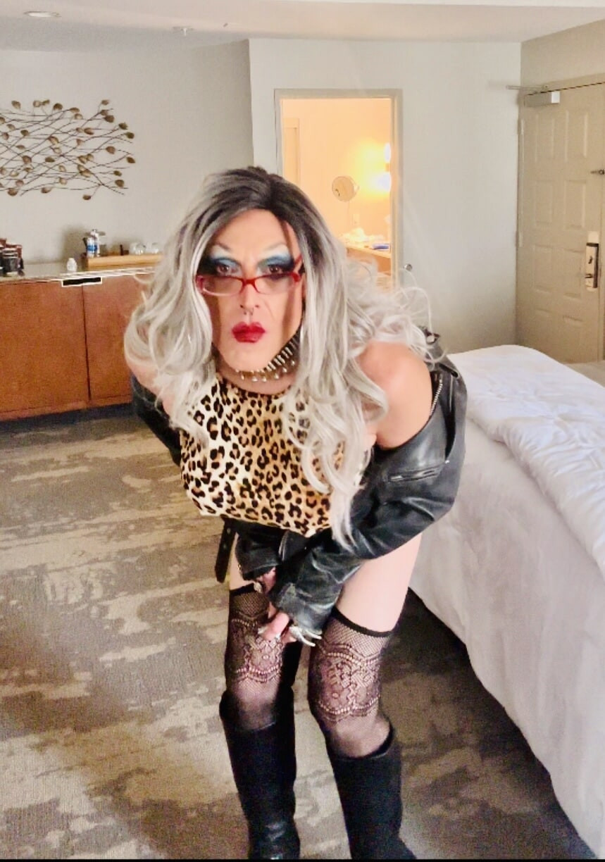 Marilyn Trophy Wife Material Pt1 #31