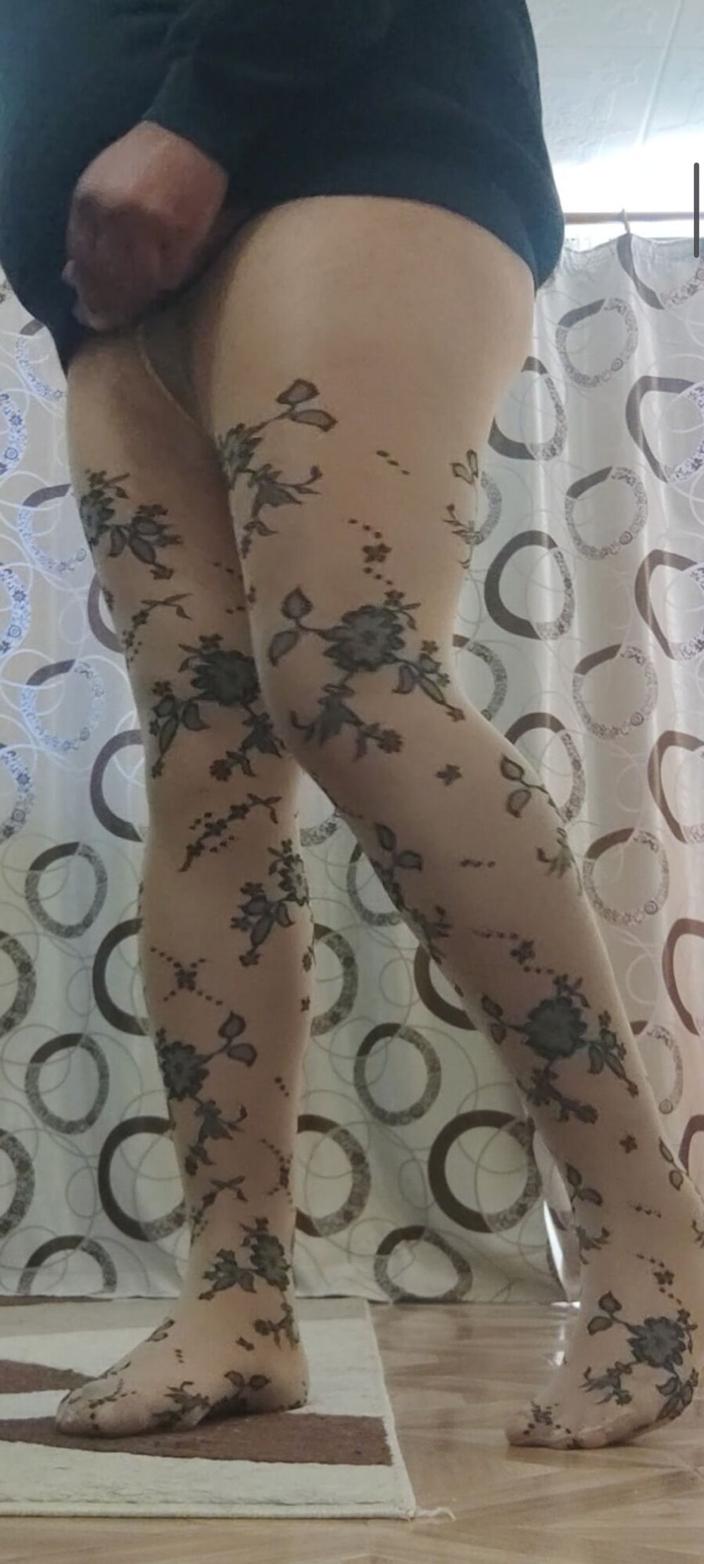 Patterned pantyhose cock masturbation #15