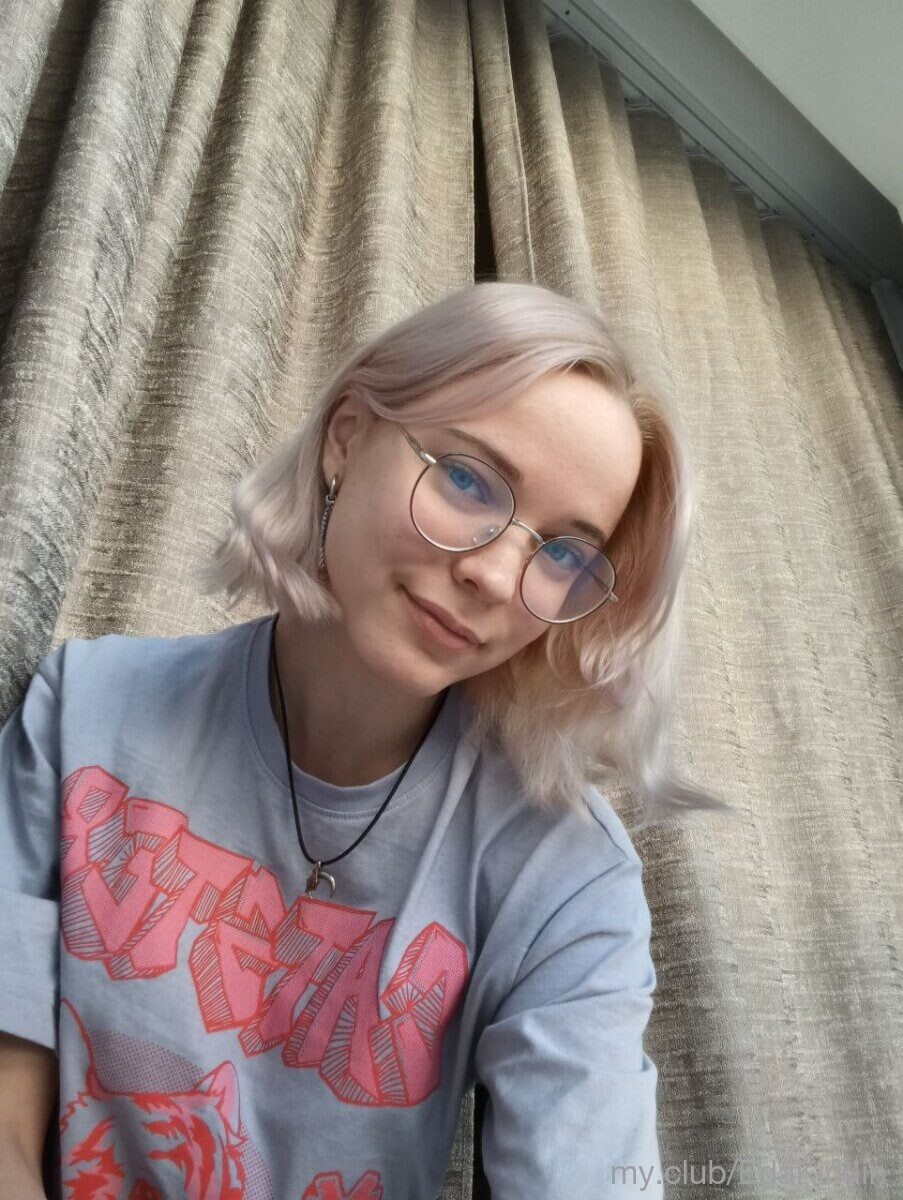 Charliе Free Photos #34