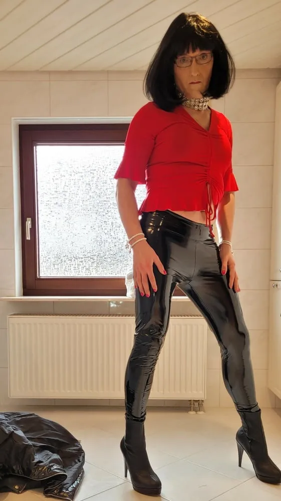 Patent leather jeans and dress - Lack Latex Leder Kleid 