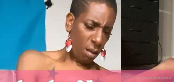 Merin Mystique Free Photos #3