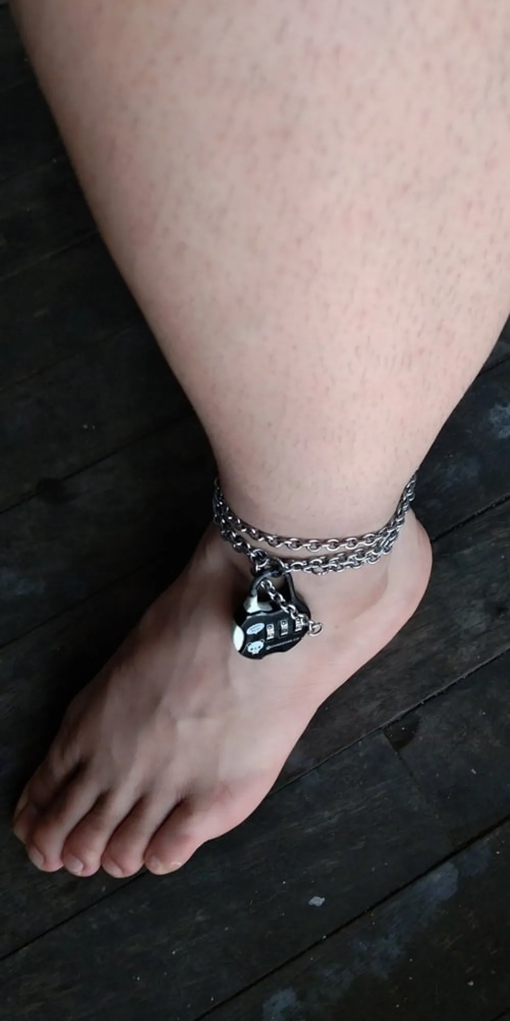 foot, key, chain #8