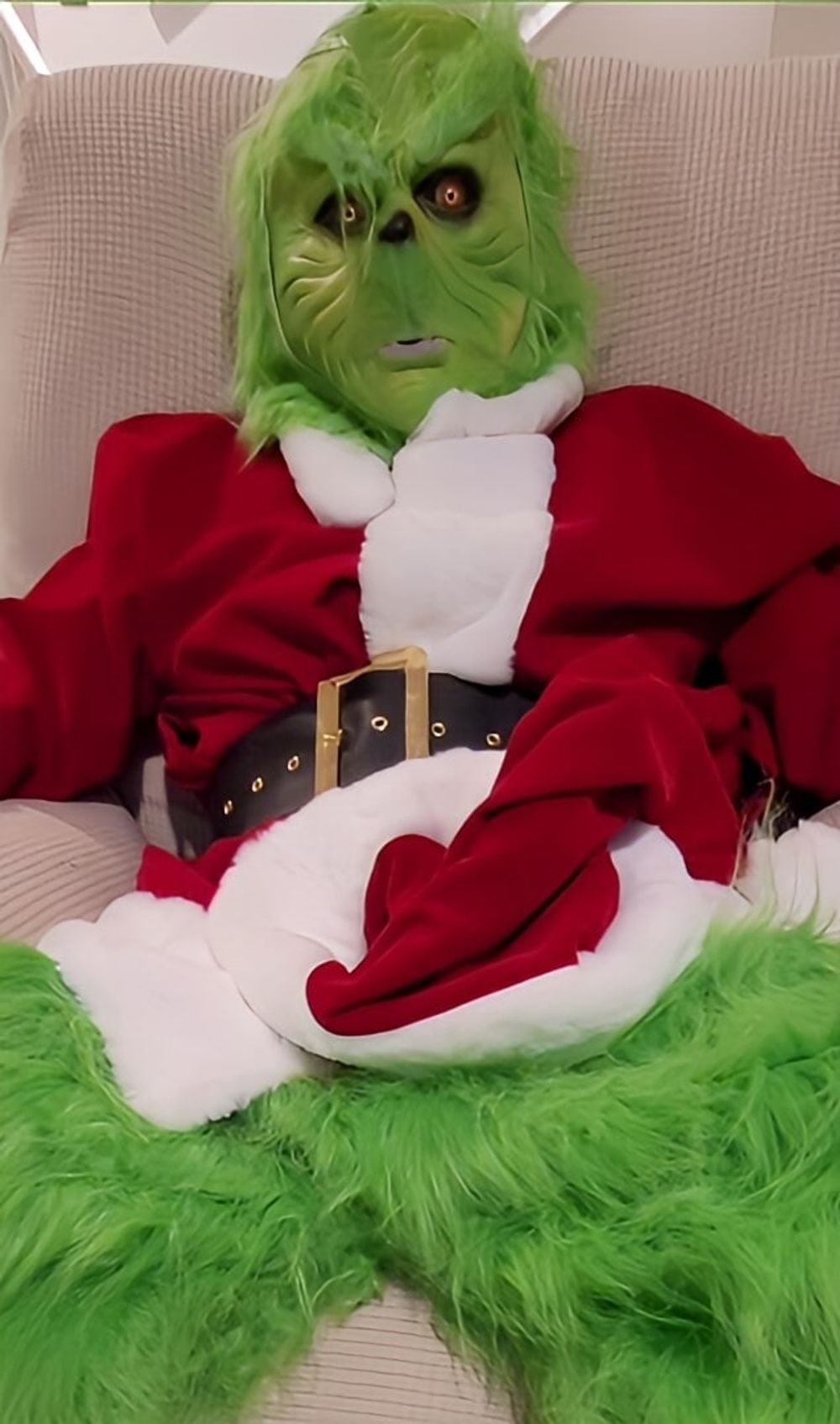 The Grinch&#039;s Cock is Huge #3