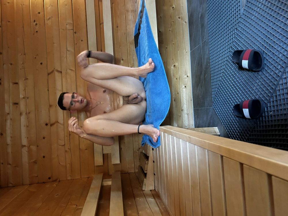 German Boy in Gay Sauna Essen #16