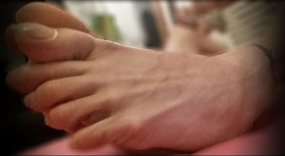 asian ts feet just waking up 2 #19