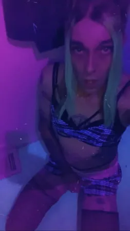 sexy rave school girl         