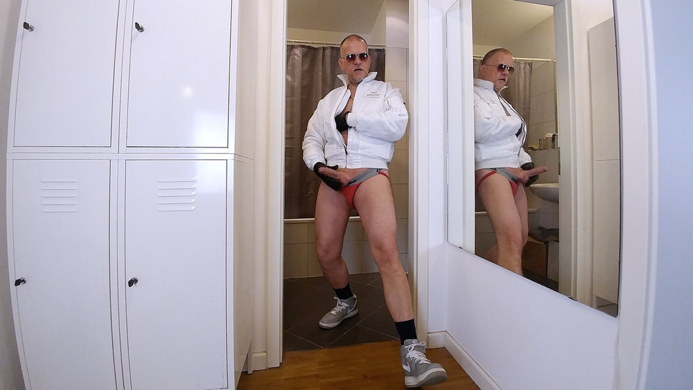 Alpha Sports Hunk Berlin 7 (Cumshots XL) #9