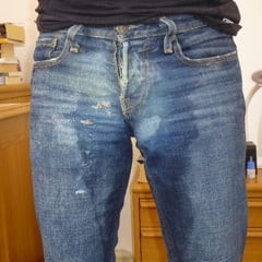 Tight jeans 