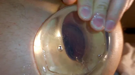 a big anal screw spreading my asshole to a giant gape part         