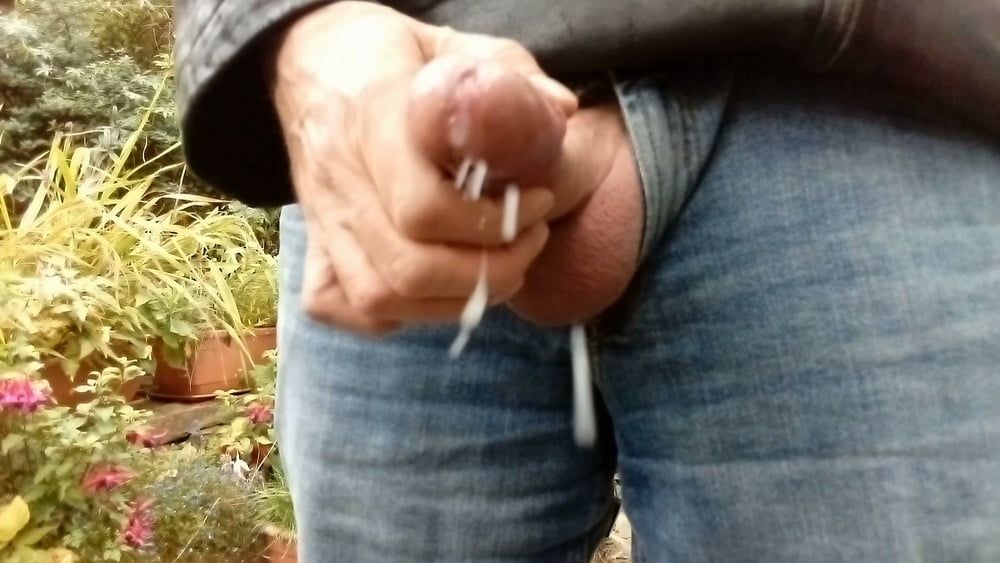 Outdoor Masturbation, Big Cumshot, Leather Jacket and Jeans #4