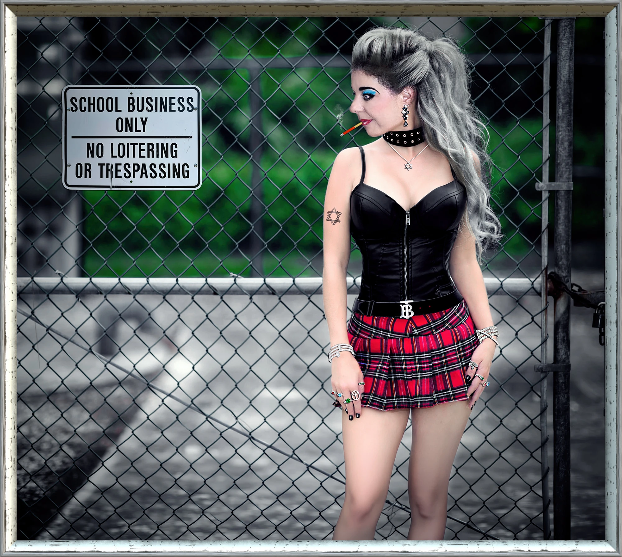 No Loitering