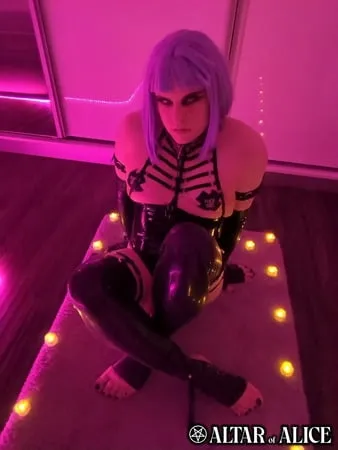 cyberpunk shemale         