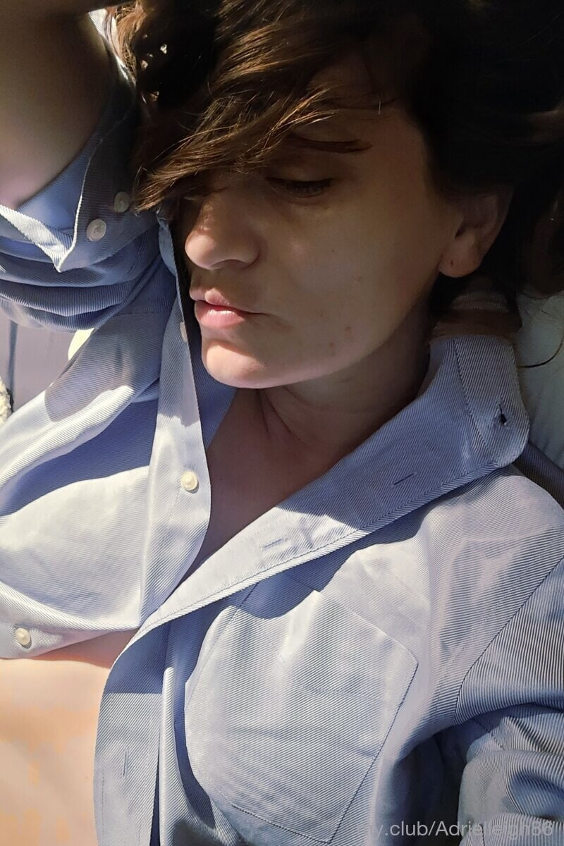 Adriel Leigh Free Photos #3