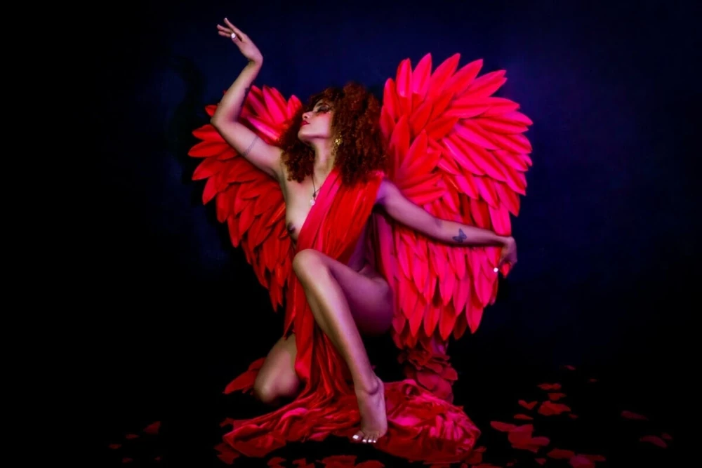 Cinthia Free Photos #6