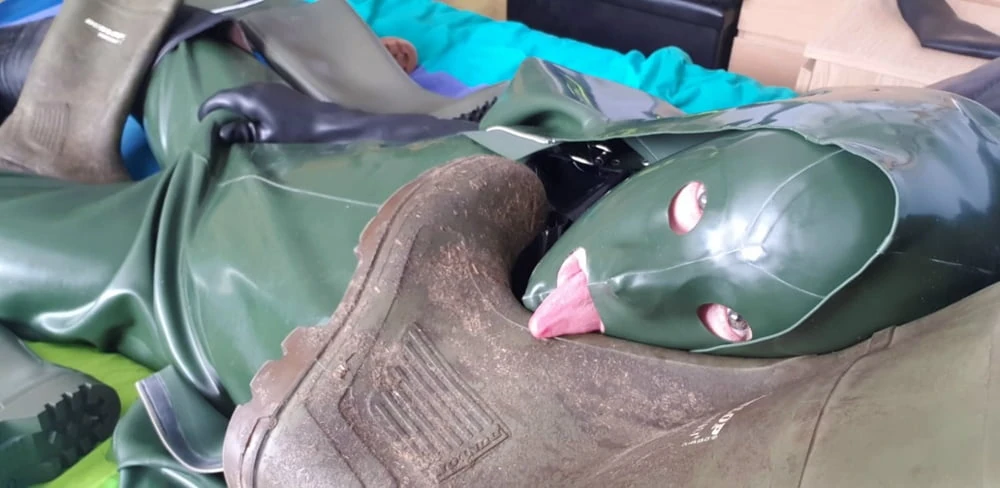 GREEN RUBBER #25