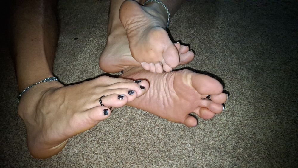 Naked footsie #5