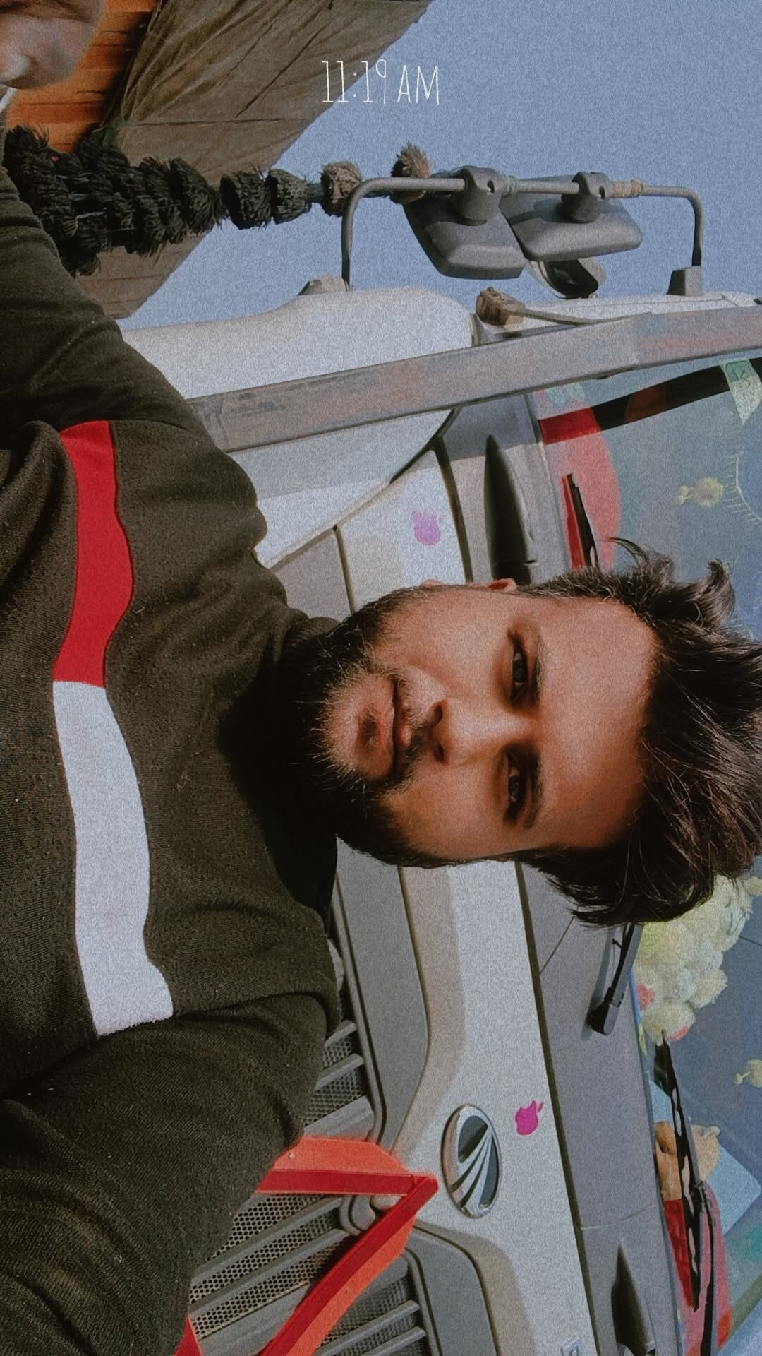 Is there any single girl, please talk to me, I want to have 