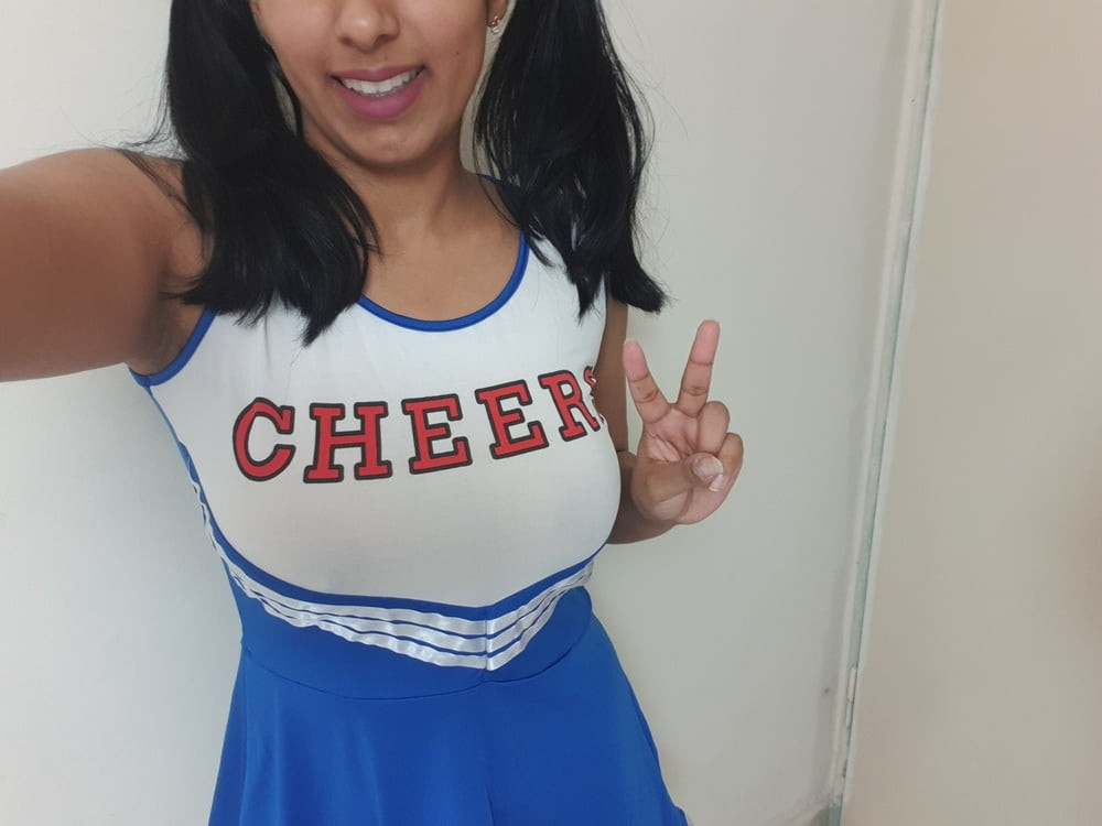  Cheerleader #19