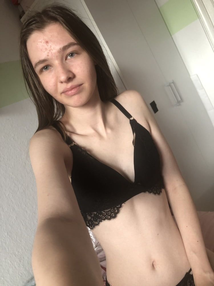 18yo skinny German Teen Girl, small tits, huge labia #24