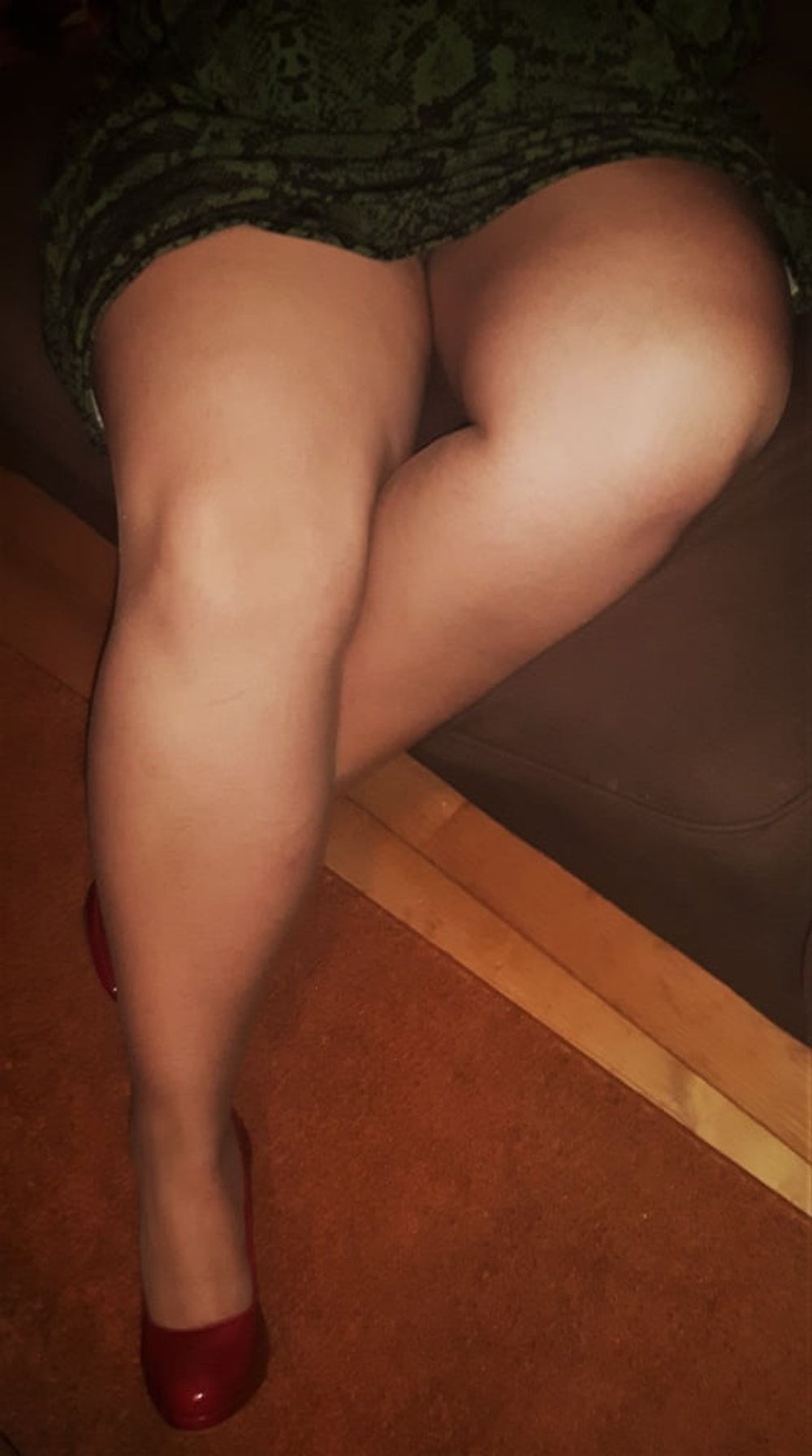 BBW Wife Miss Lizz Red Heels &amp; Pantyhose #9