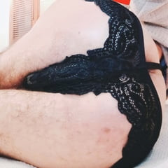 私のお尻を見てください