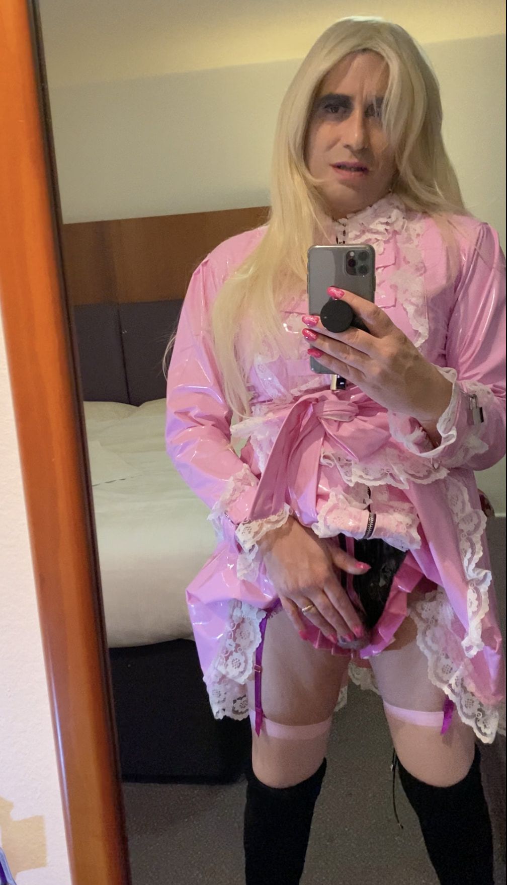 bubblegum pink sissy maid to please #6