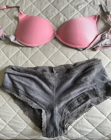 her dirty panties         