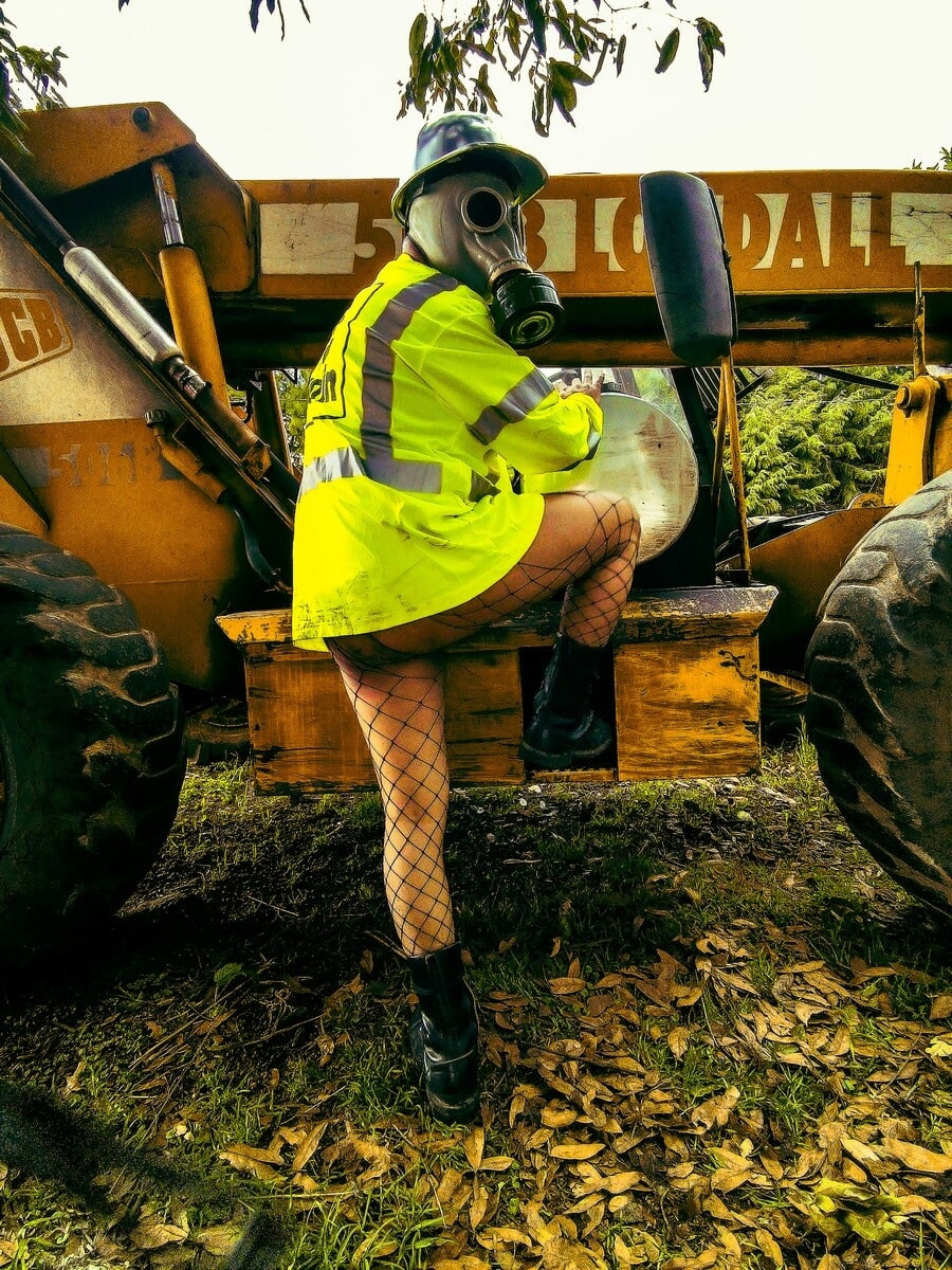 worker  #11
