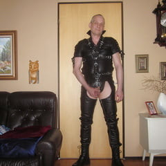 leather wanker