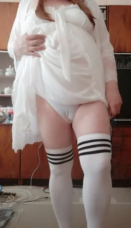 sissy aleksa posing in new white underwears         