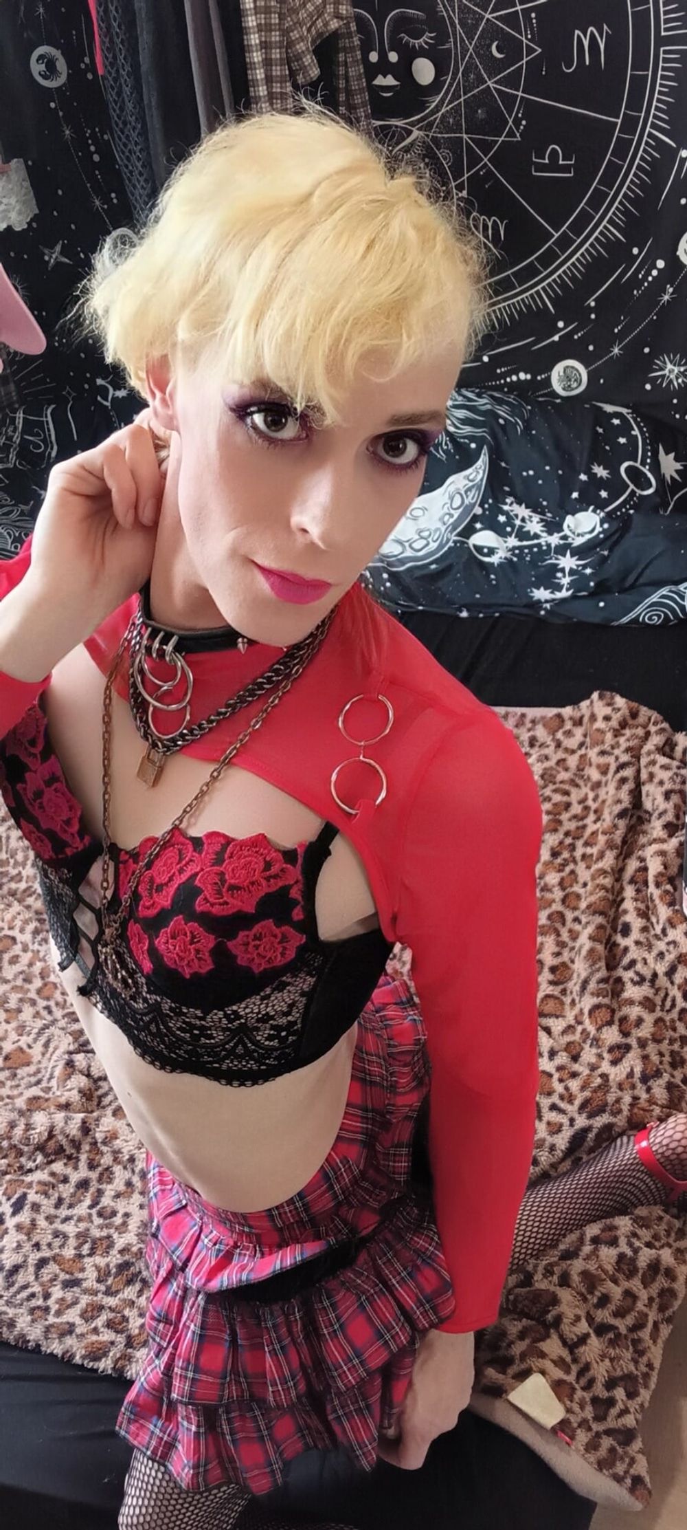 sexy trans in red need a daddy #5