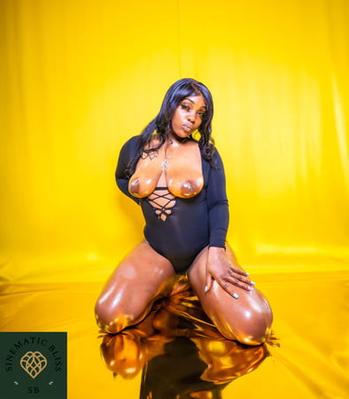 תמונות ציצים מוזהבים