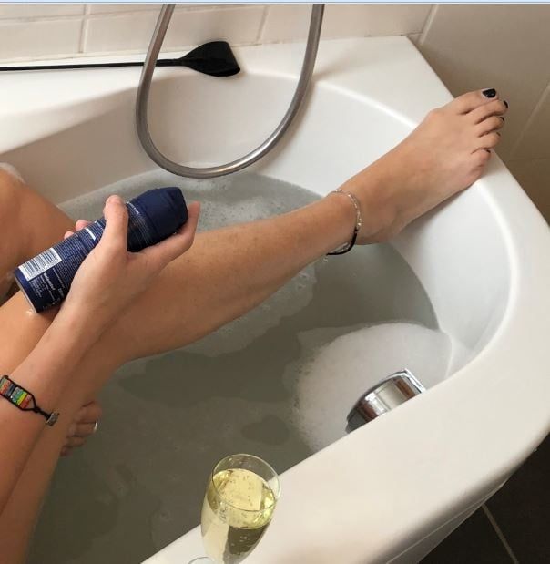 Sexy Feet in Bath Tub #5