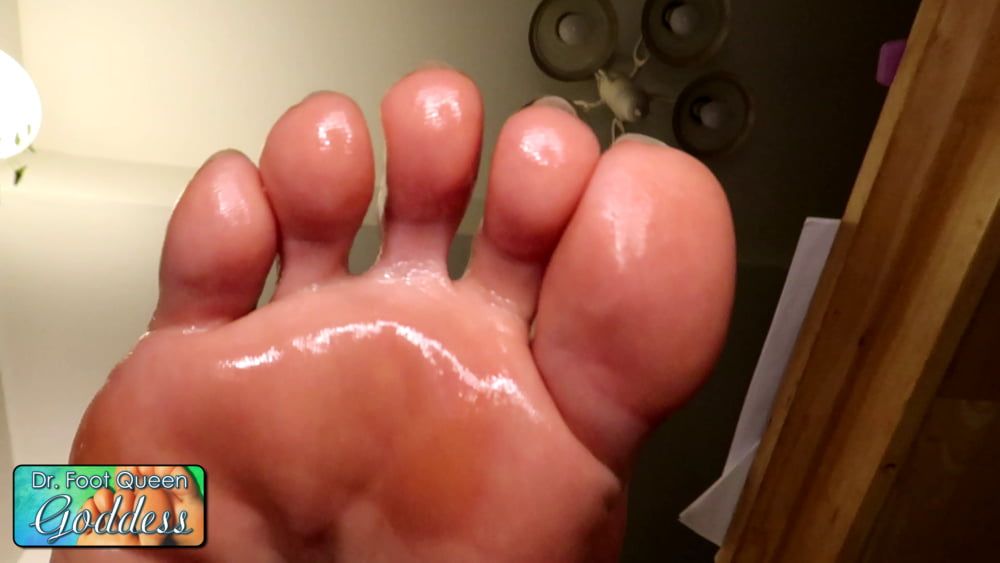 Wet Oil Sole Rub #24