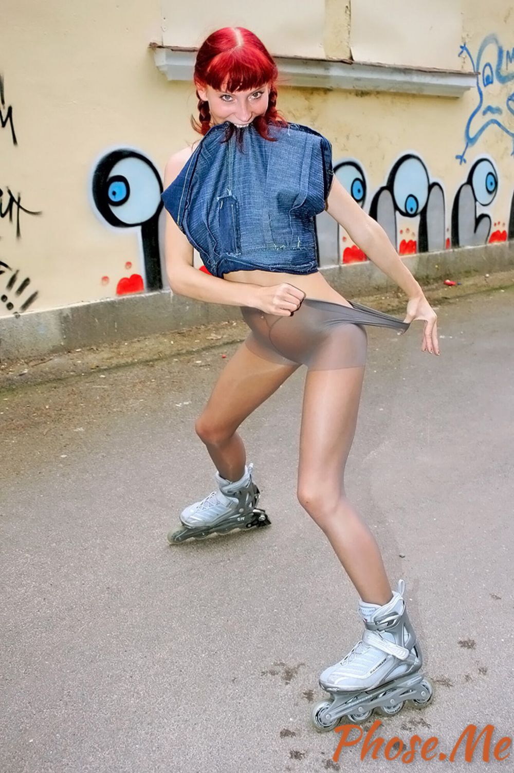 Redhead On Rollerblades Wearing Pantyhose #51