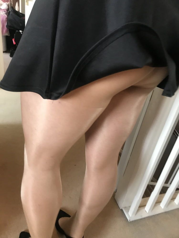 Short skirt & shiny Tan colour Tights #39