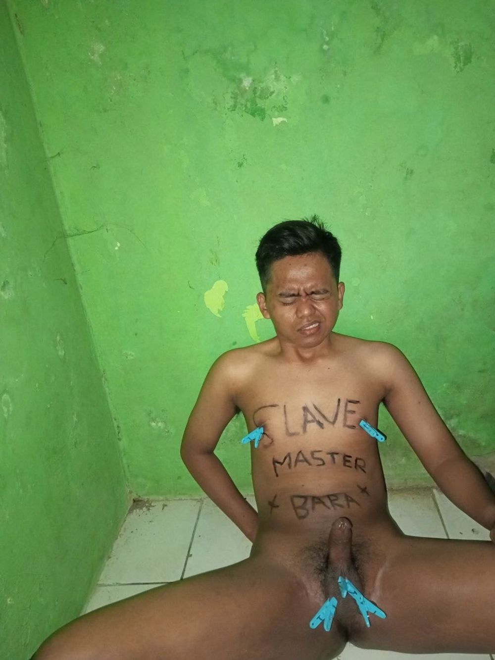 Ini adalah slave saya yang suka diekspos  #5