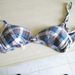 Cum Cousin's small bra