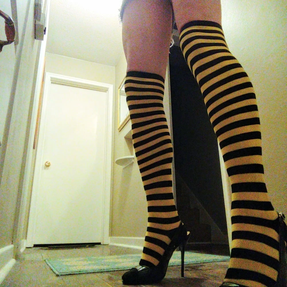Crossdresser hot body shots! #3