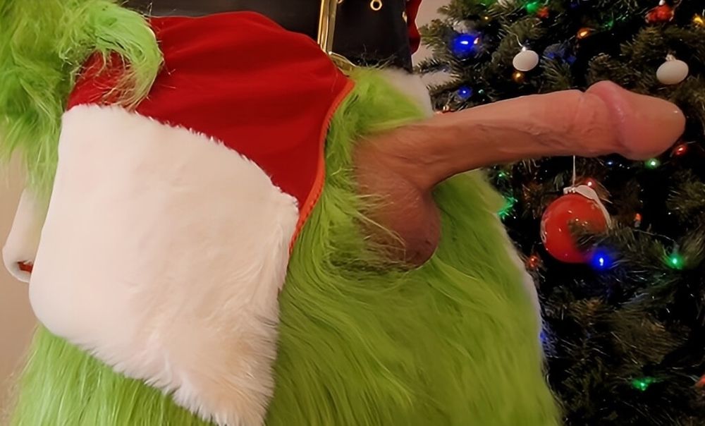 The Grinch&#039;s Cock is Huge #8