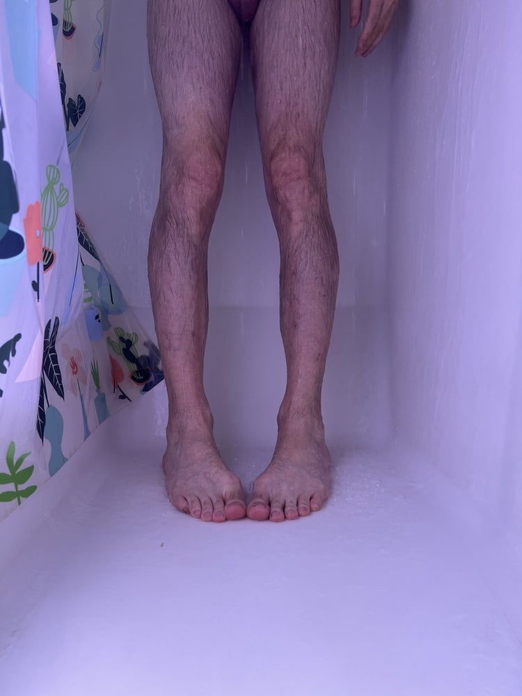 Shower Feet #7