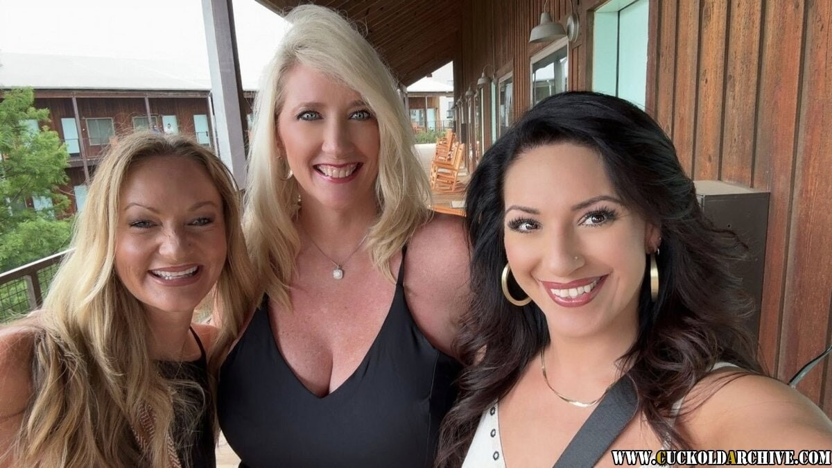 Cuckold Archive - Real Cuckold Amateur MILFs get fucked by b