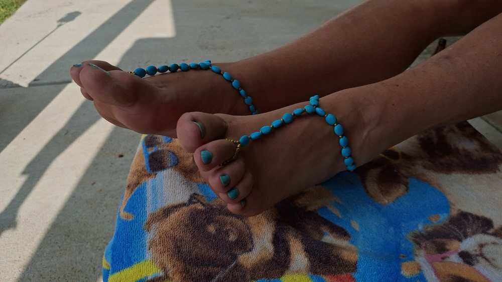 Barefoot sandals on cute pedicured toes #15