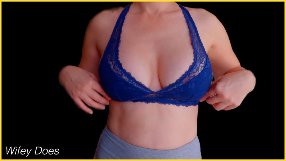 Wife stuns in lacey blue bra #4