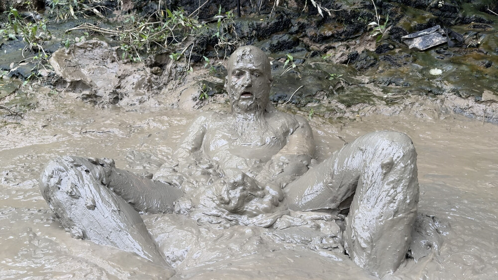 SHOT : MUD BONDAGE #12