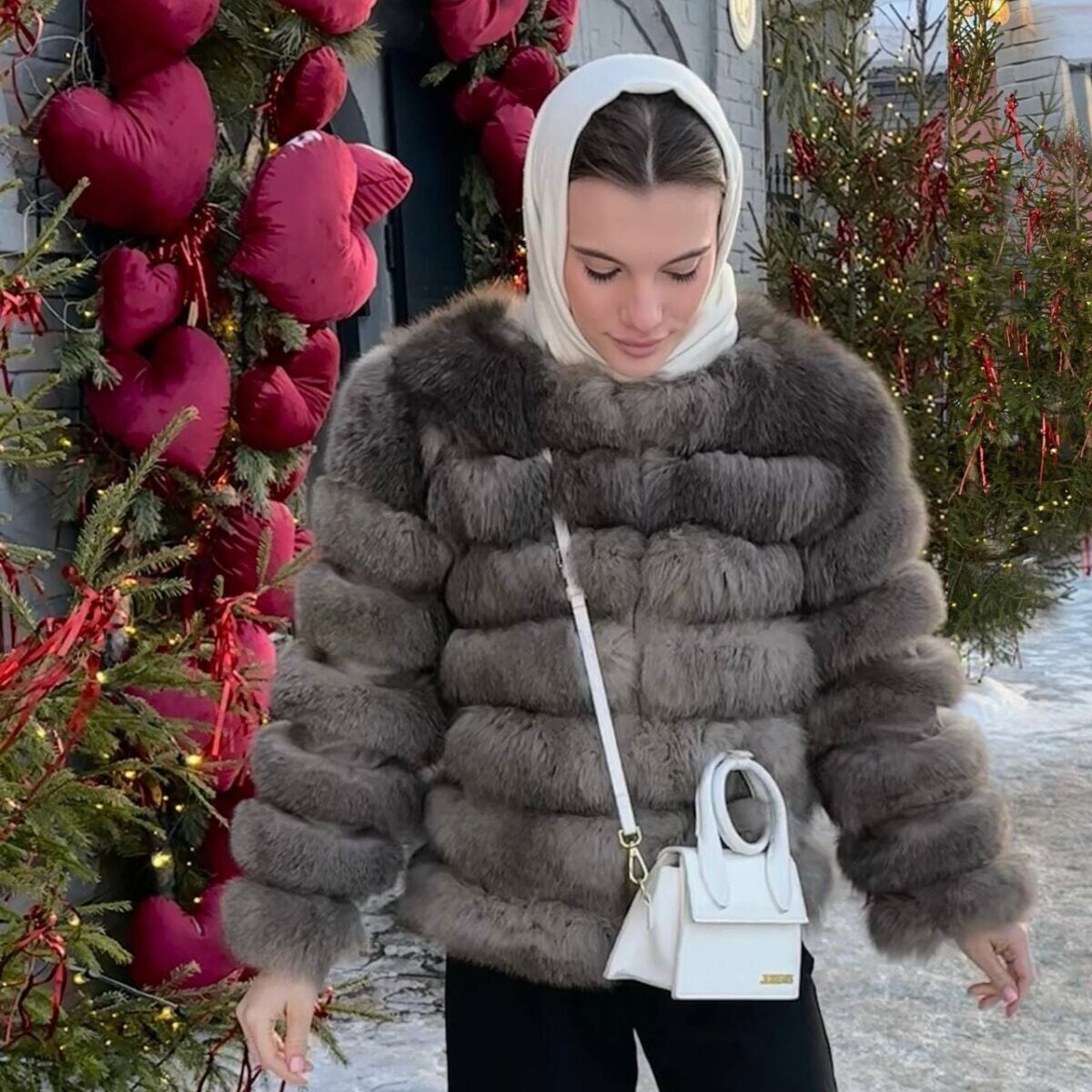 Lola Free Photos #29