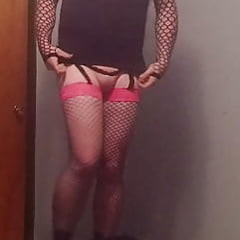 Sissy CD Jayden Dai Posing