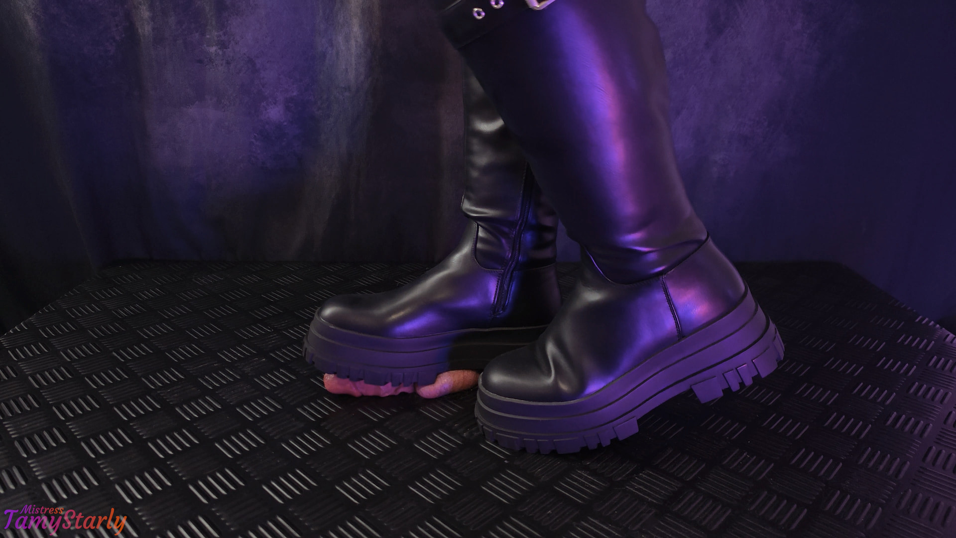 Heavy Stomped by a Secret Agent in Black Platform Boots