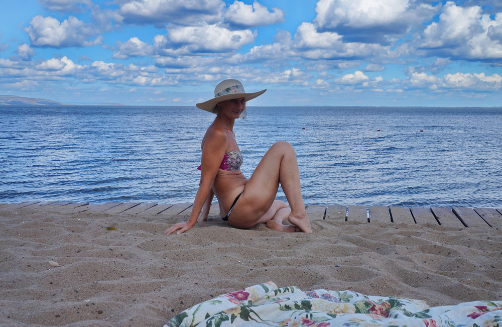 Lonely on The Beach #18